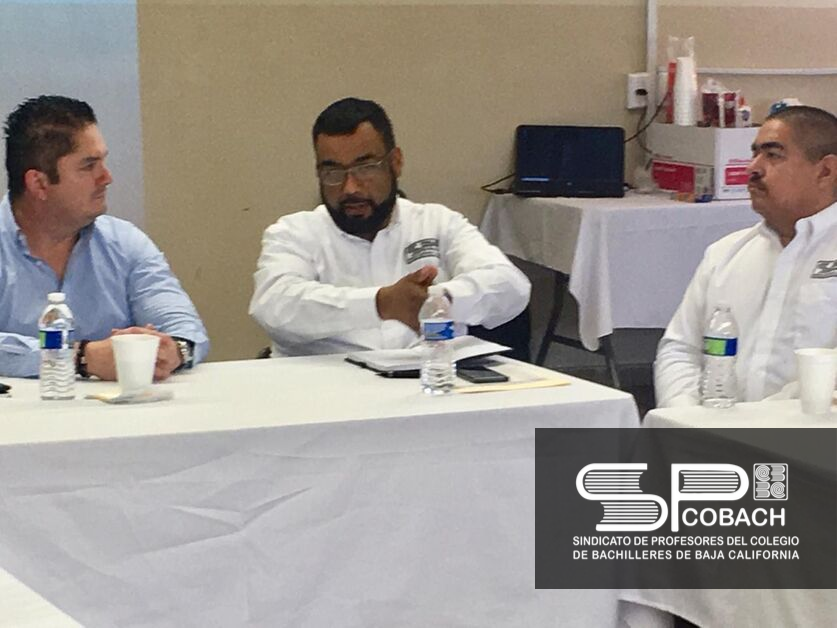 Reunión con el Dr. Iván López